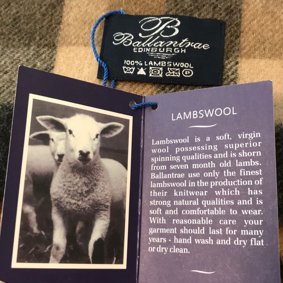 Scottish bundle, 1 skirt and 1 scarf - Picture 8 of 8